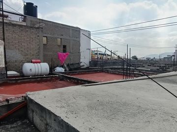 Edificio Comercial en Fraccionamiento Ciudad Azteca Sección Oriente
