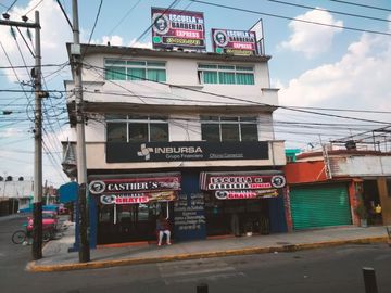 Edificio Comercial en Fraccionamiento Ciudad Azteca Sección Oriente