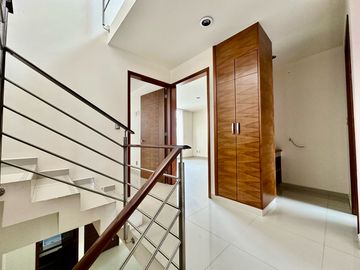 CASA EN VENTA EN SAN MATEO ATENCO,  EN PRIVADA CON SALIDA RÁPIDA A CD.MX