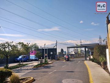 Arriendo 1D y 1B en Macul con vista a cordillera y laguna