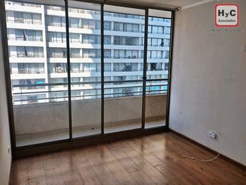 Arriendo 1D y 1B en Macul con vista a cordillera y laguna