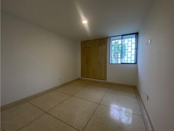 SE ARRIENDA APARTAMENTO EN ALTOS DE RIOMAR