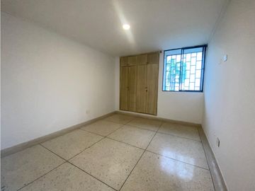 SE ARRIENDA APARTAMENTO EN ALTOS DE RIOMAR