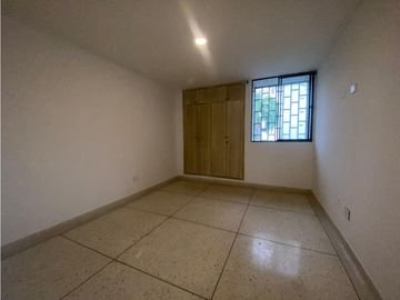 SE ARRIENDA APARTAMENTO EN ALTOS DE RIOMAR