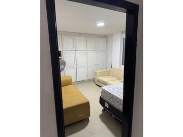 SE ARRIENDA CASA COMERCIAL EN EL BARRIO BETANIA