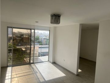 SE VENDE Y SE ARRIENDA APARTAMENTO EN BARRIO BOSTON