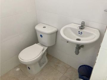 SE VENDE LOCAL DE OPORTUNIDAD BARRIO EL PRADO