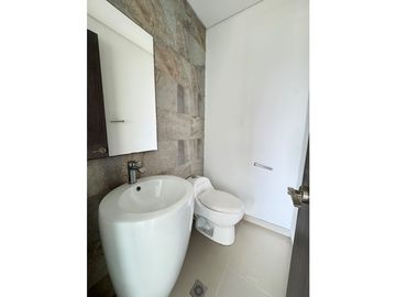 SE ARRIENDA HERMOSO APARTAMENTO MUY CERCA A MALL PLAZA