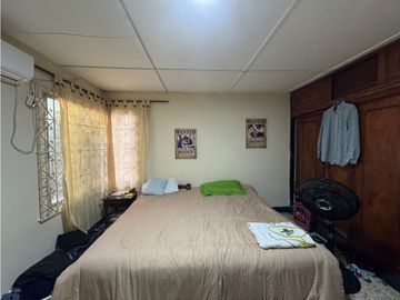 SE VENDE ESPECTACULAR CASA EN BARRIO EL POBLADO