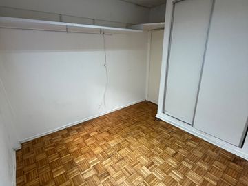 Alquiler departamento de 2 ambientes Vicente Lopez excelente ubicación  Con cochera Movible