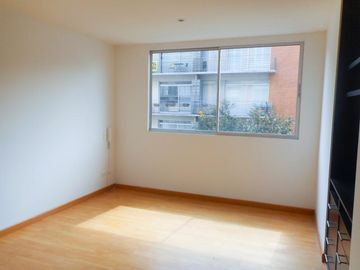 Apartamento en arriendo de 2 hab. en Santa Barbara, Bogotá