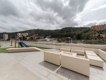 Apartamento en arriendo de 1 hab. en Cedritos, Bogotá