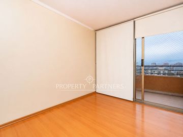 Exclusivo departamento, excelente distribución y vista despejada en Barrio Noruega.
