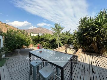 Espectacular casa mediterránea en exclusivo condominio en Camino de Cintura
