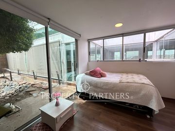 Espectacular casa mediterránea en exclusivo condominio en Camino de Cintura