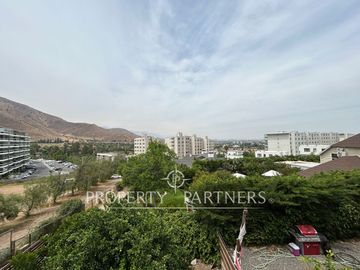 Espectacular casa mediterránea en exclusivo condominio en Camino de Cintura