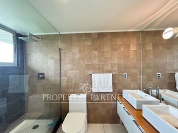 Espectacular casa mediterránea en exclusivo condominio en Camino de Cintura