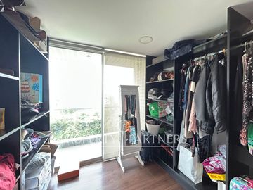 Espectacular casa mediterránea en exclusivo condominio en Camino de Cintura
