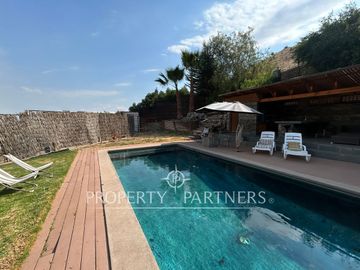 Espectacular casa mediterránea en exclusivo condominio en Camino de Cintura