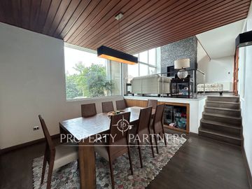 Espectacular casa mediterránea en exclusivo condominio en Camino de Cintura