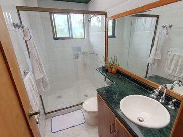 Casa en venta de 4 hab. en palermo, Manizales