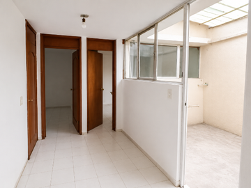 EDIFICIO DE INVERSIÓN EN VENTA EN TOLUCA | 5 DEPARTAMENTOS + 2 LOCALES | RENTAS ACTIVAS