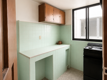 EDIFICIO DE INVERSIÓN EN VENTA EN TOLUCA | 5 DEPARTAMENTOS + 2 LOCALES | RENTAS ACTIVAS
