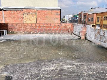VENTA CASA USO MIXTO, LAS ORQUIDEAS, BOGOTÁ D.C.