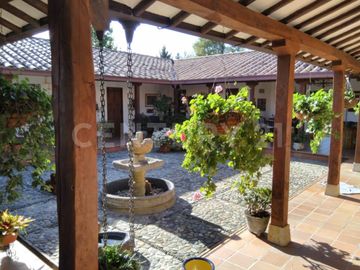 Descubre tu oasis en La Ceja.