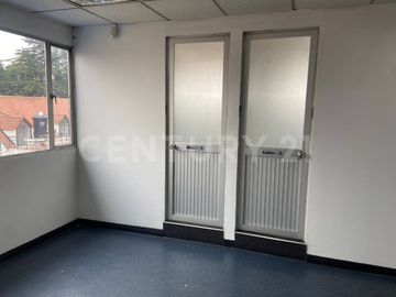 SE ARRIENDA BODEGA COMERCIAL – CHAPINERO / BARRIO SAN LUIS