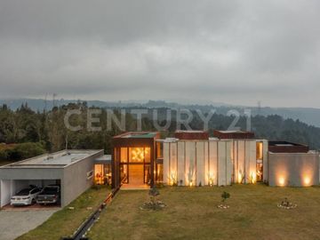 VENDO CASA_FINCA  EN SANTA ELENA
