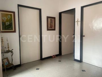 Venta Casa Lote en La Castellana Medellín