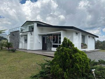 CASA FINCA AMOBLADA PARA ARRIENDO EN EL RETIRO ANTIOQUIA