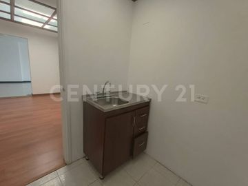 ARRIENDO OFICINAS CASA CASTELLANA