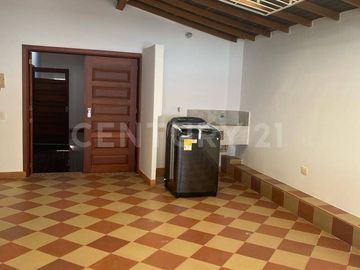 ¡Bienvenidos a una oportunidad única en el Barrio Boston de Medellín!
