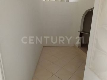 SE ARRIENDA LOCAL COMERCIAL EN BELEN MEDELLIN.