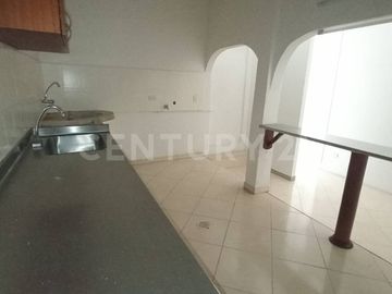 SE ARRIENDA LOCAL COMERCIAL EN BELEN MEDELLIN.