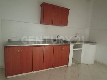 SE ARRIENDA LOCAL COMERCIAL EN BELEN MEDELLIN.