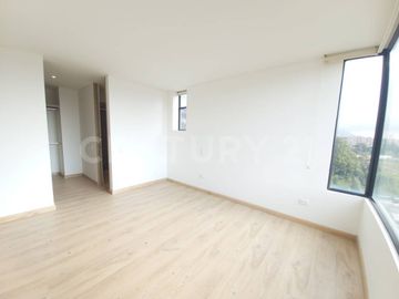 Arriendo Hermoso Apartamento en El Redil