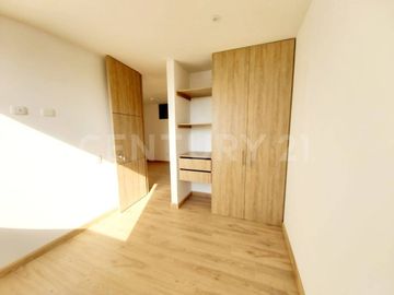 Arriendo Hermoso Apartamento en El Redil
