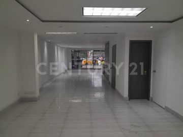 LOCAL COMERCIAL BARRIO PRADO PINZÖN BOGOTA