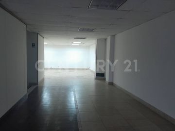 LOCAL COMERCIAL BARRIO PRADO PINZÖN BOGOTA