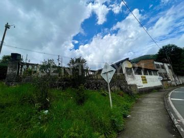 VENDO ESPACIO COMERCIAL VIA AL MAR
