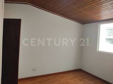 Casa en Venta en Álamos, 117 m² de lote, Ideal para empresa, inversión o familia