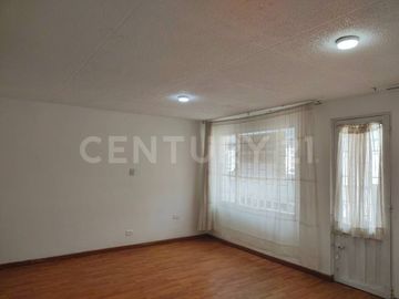 Casa en Venta en Álamos, 117 m² de lote, Ideal para empresa, inversión o familia
