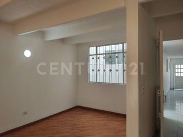 Casa en Venta en Álamos, 117 m² de lote, Ideal para empresa, inversión o familia