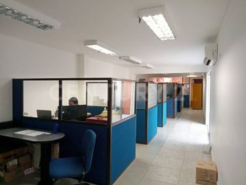 SE ARRIENDA CASA/EDIFICIO COMERCIAL SAN VICENTE, CALI, NORTE