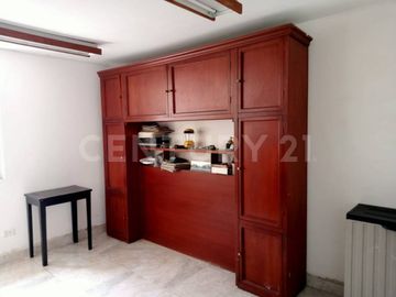 SE ARRIENDA CASA/EDIFICIO COMERCIAL SAN VICENTE, CALI, NORTE