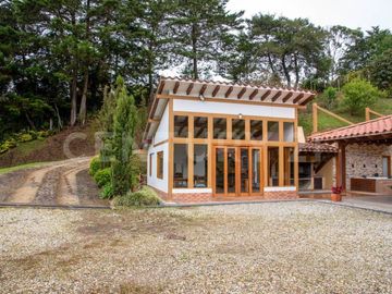 VENTA DE FINCA CON CASA EN MUNICIPIO DE SAN VICENTE FERRER EN ANTIOQUIA