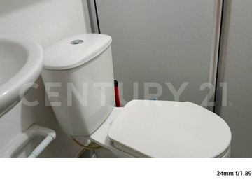 VENDO CASA EN SANTA MONICA
